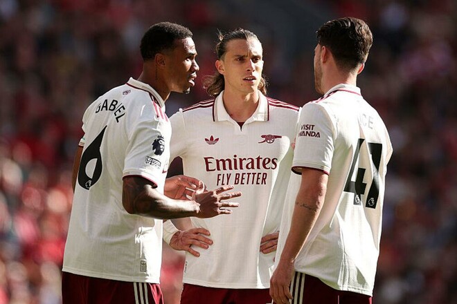 Арсенал – Ноттінгем Форест. Дивитися онлайн. LIVE трансляція