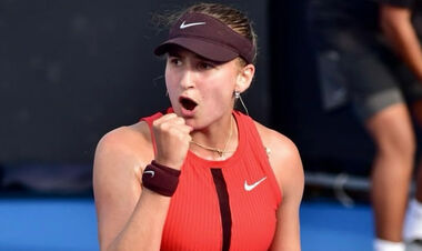 ВИДЕО. Нейтралка Кудерметова покинула Гвадалахару, не пожав руку сопернице