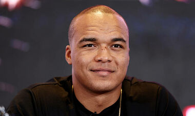 Тимчасовий чемпіон світу в супертяжах готовий вийти на ринг проти Усика