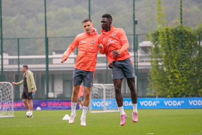 ВІДЕО. Збірники приєдналися до Шахтаря