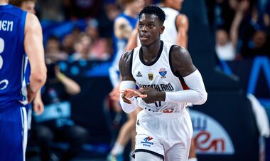 ВИДЕО. Дабл-дабл Шредера, который принес немцам победу