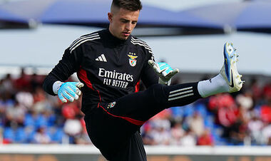 Бенфика – Санта-Клара – 1:1. Дебют Судакова, ляп Отаменди. Видео голов