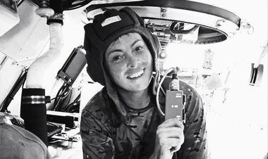 Склоним головы. Симба: отреклась от паспорта рф и воевала за Украину