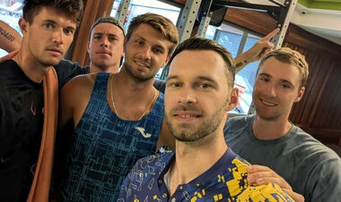 ВАЩУК: «У Овчаренко было стом. вмешательство, у Крутых – stress fracture»