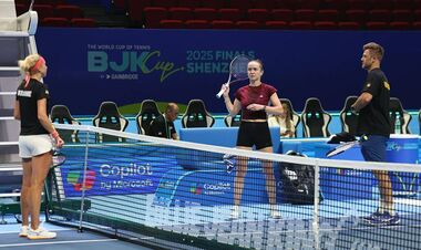 ФОТО. Подготовка к Испании: Свитолина и Надежда Киченок провели тренировку