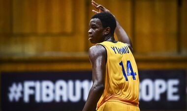 Игрок молодежной сборной Украины продлил контракт с Баварией