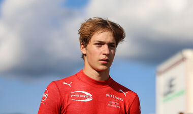 Инциденты соперников помогли. Бондарев завершил первую гонку Евро Ф4