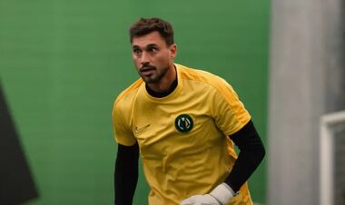 Український тренер розніс Бущана: «Згадайте, як він йшов із Динамо»