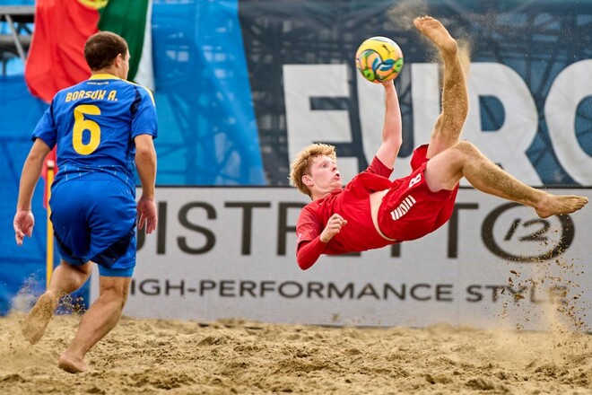 Італія – Україна. Пляжний футбол. Півфінал Євроліги. Дивитися онлайн LIVE