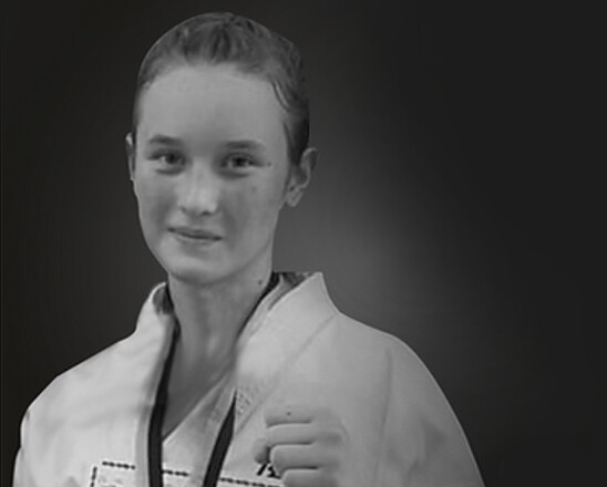 Схилимо голови. Російська зброя вбила 12-річну спортсменку з усією родиною