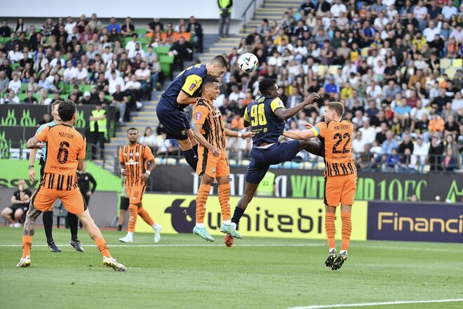 ФОТО. Спорный момент в матче УПЛ. Как засчитали гол в ворота Шахтера