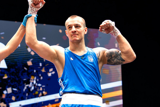 Украинский боксер проиграл в полуфинале чемпионата мира, но завоевал медаль