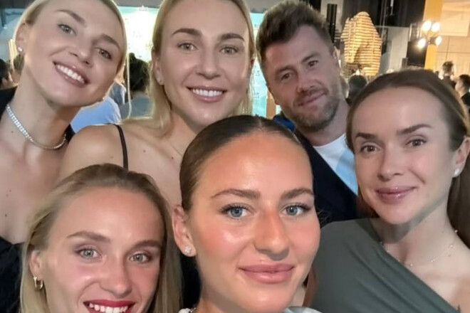 ФОТО. КБДК-2025. Кумедна фотосесія: збірна України вже у повному складі