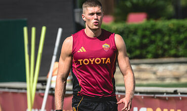 «Він злякався». В Італії розповіли деталі розмови Гасперіні і Довбика