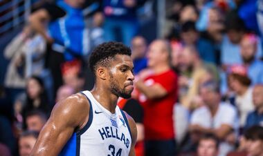 ВІДЕО. Дабл-дабл Адетокумбо, який приніс Греції бронзові нагороди