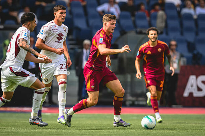 Полный игнор Довбика. Рома неожиданно уступила Торино в Серии А