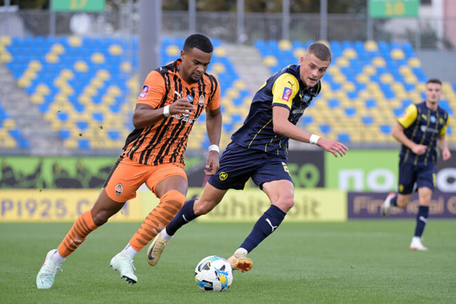 Обстріл воріт гірників. Статистика матчу Металіст 1925 – Шахтар