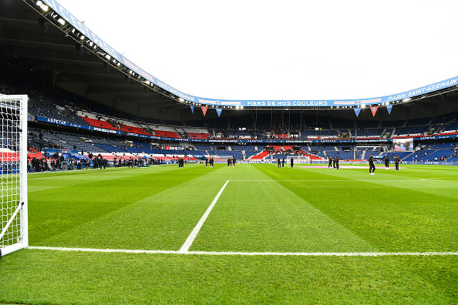 Чи зіграє Забарний? Енріке назвав стартовий склад ПСЖ на матч із Лансом