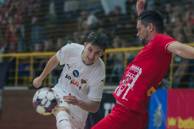 Чемпіонат України з футзалу: Фурнітура та Kyiv Futsal здобули перемоги