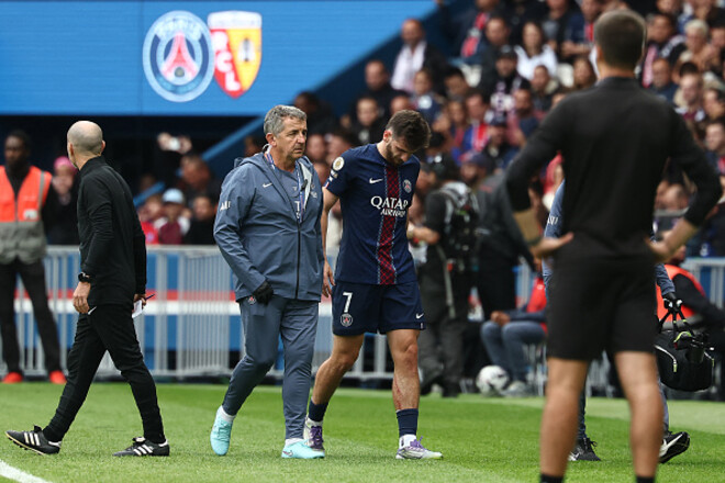ФОТО. Роздер шкіру. Зірковий гравець ПСЖ вимушено замінений у матчі Ліги 1