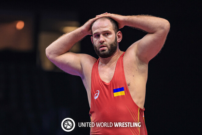 Традиційний провал тренера Федоришина. Як минули 2 дні ЧС з боротьби