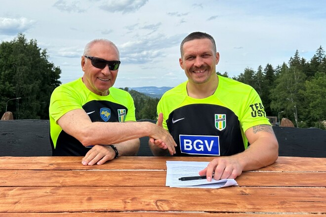 Усик вже на підході. Саленко – про перспективи боксера зіграти за Полісся