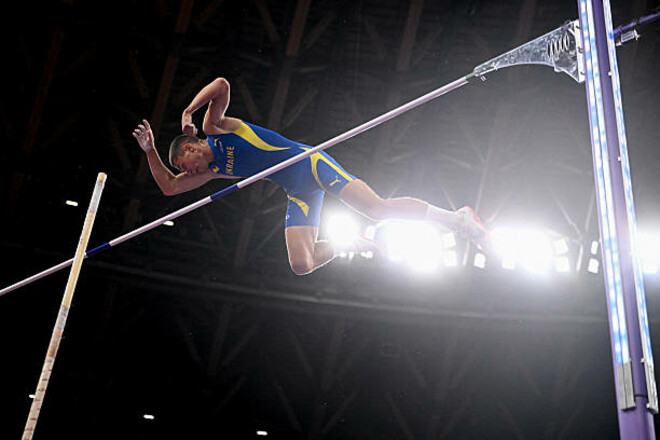 Прыжки с шестом. Онуфриев не сумел отобраться в финал ЧМ-2025