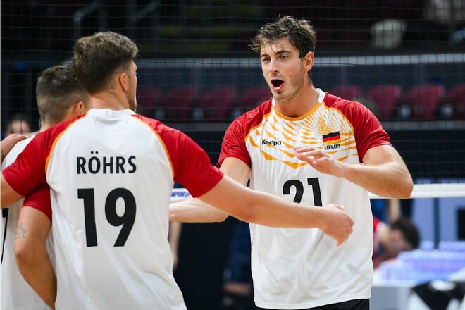 Германия одержала первую победу на чемпионате мира по волейболу