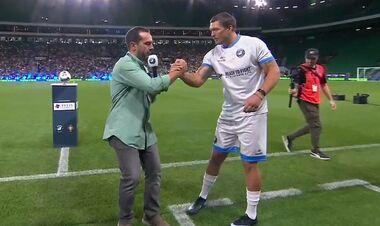 Photo. Usik was released in Lisbon for the football match of legends of Portugal and the world