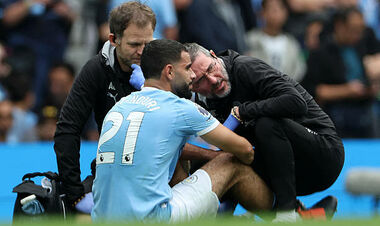 Захисник Манчестер Сіті вибув із ладу на 5 тижнів