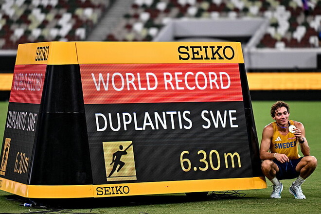 Божевільний світовий рекорд і другий фінал України. Як минув 3 день ЧС