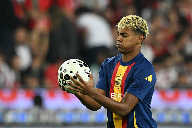 Развилась пубалгия. Флик обвинил сборную Испании в травме Ямаля