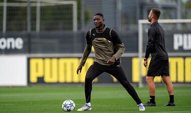 ФОТО. Вручено нагороду одному з найкращих бомбардирів ЛЧ сезону 2024/25