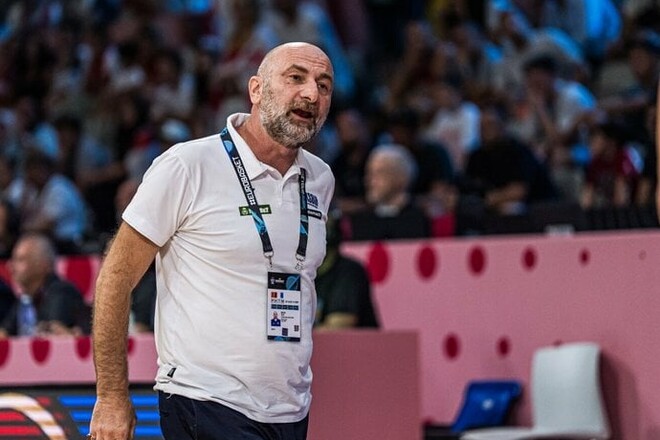 В стиле Багатскиса. Тренер Боснии назвал игроков подонками и трусами