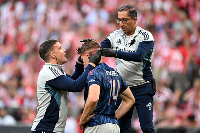 ФОТО. У Лізі чемпіонів пролито кров. Дьокереш розсік потилицю в Більбао