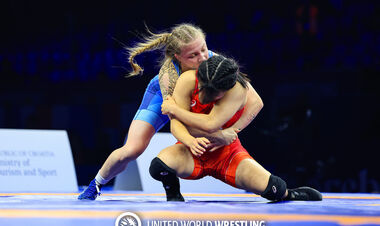 Японские барьеры и первая медаль Украины. Как прошел 4 день ЧМ по борьбе