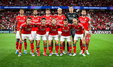 Трубін, Судаков та інші гравці Бенфіки провели зустріч з президентом клубу