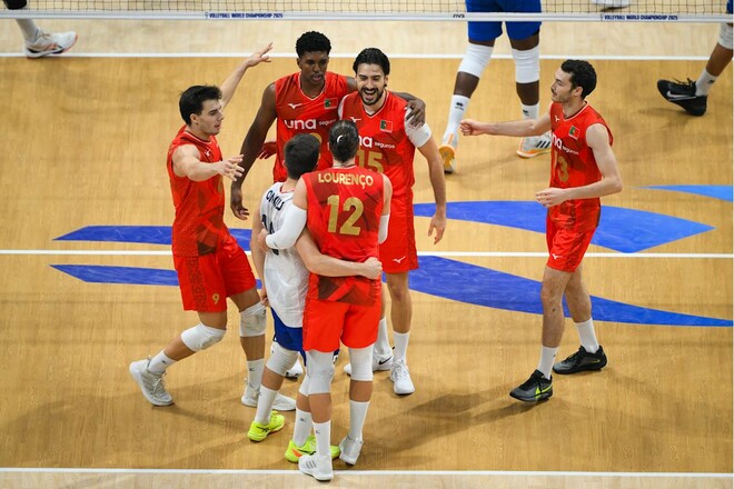 Португалия совершила камбэк и сохранила шансы на выход в плей-офф ЧМ