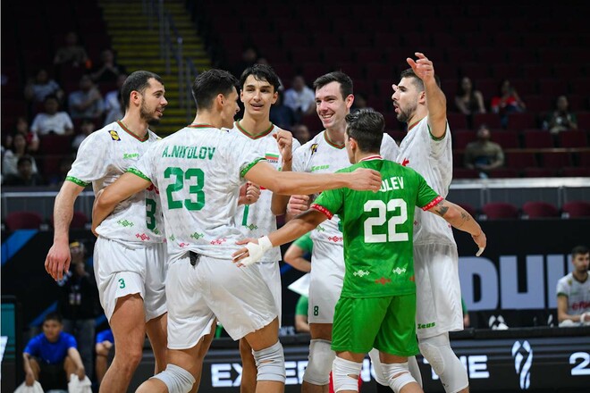 ЧМ по волейболу. Болгария уничтожила соперника в трех сетах