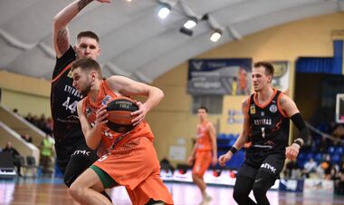 БК Черкаські Мавпи перемогли клуб Суперліги у товариській грі