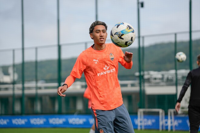ВИДЕО. Арбитр отменил гол Шахтера в Кубке Украины. Мгновенная реакция клуба