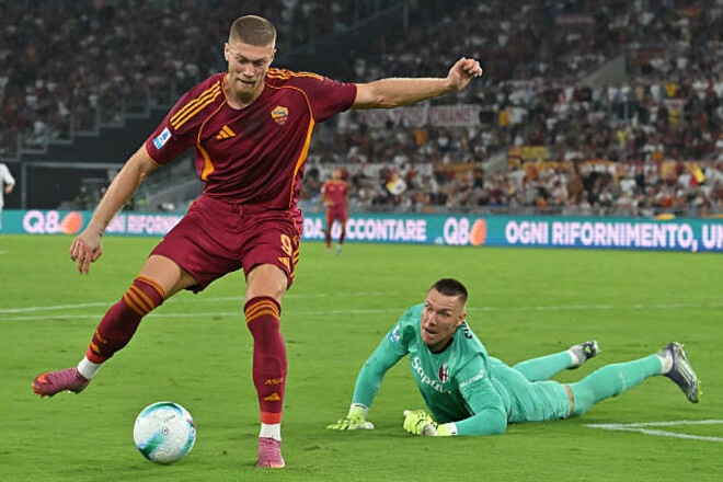 Буде грати з Роналду? Два клуби готові заплатити за Довбика 28 млн євро