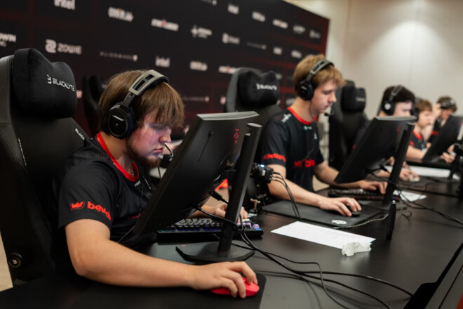 B8 проиграли россиянам в стартовом матче StarSeries Fall 2025