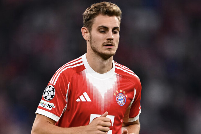 Баварія повідомила про травму правого захисника після матчу з Челсі