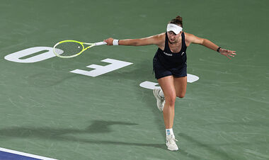 Три матчбола: Радукану в Сеуле проиграла Крейчиковой со счета 6:4, 5:2