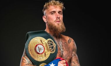 Перемога над Усиком і бій на Місяці. Відомий боксер виявився мрійником