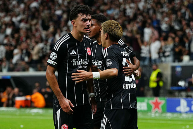 Айнтрахт уничтожил Галатасарай в Лиге чемпионов