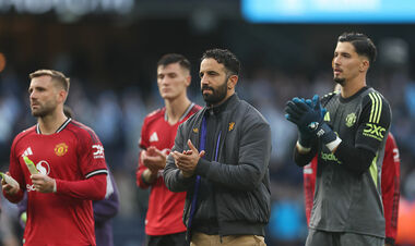 На Олд Траффорд вновь живет надежда. Почему боссы МЮ не увольняют Аморима