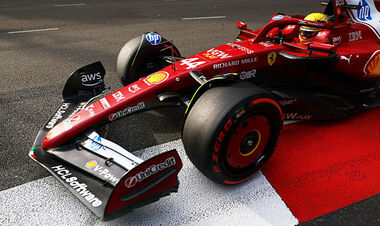 Старт Гран-при Баку: Феррари против Макларен, стены для Леклера и Пиастри