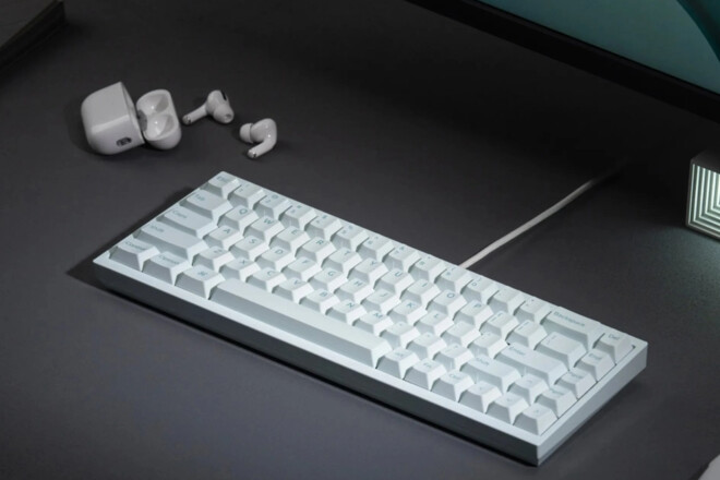 Keychron выпустила первую в мире клавиатуру полностью из керамики